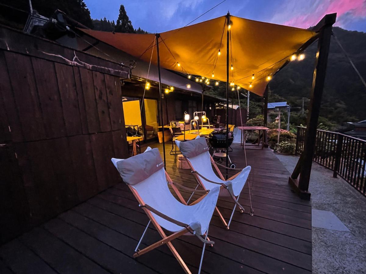 古民家グランピングmatoba Hotel Miyoshi  Exterior foto